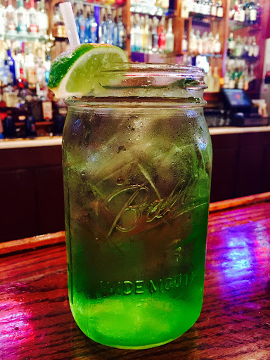 Bar & Grill «Wall Street», reviews and photos, 121 N Maple St, Murfreesboro, TN 37130, USA