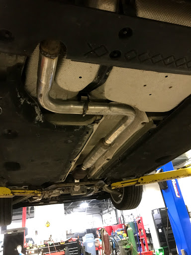 Auto Repair Shop «Meineke Car Care Center», reviews and photos, 1395 S 10th St, Noblesville, IN 46060, USA