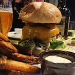 Photo n°1 de l'avis de Luca.a fait le 30/05/2021 à 21:13 sur le  ArtBurger à Pisa