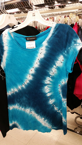 Thrift Store «Valley Thrift Store», reviews and photos, 1717 Woodman Dr, Kettering, OH 45420, USA