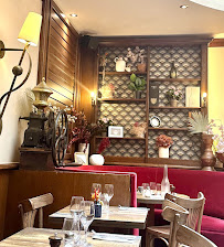 Atmosphère du Restaurant français Le Rey à Paris - n°18