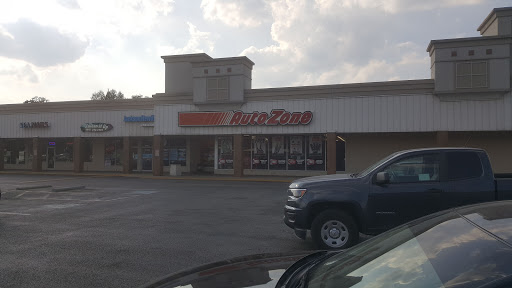 Auto Parts Store «AutoZone», reviews and photos, 10908 Dixie Hwy, Louisville, KY 40272, USA