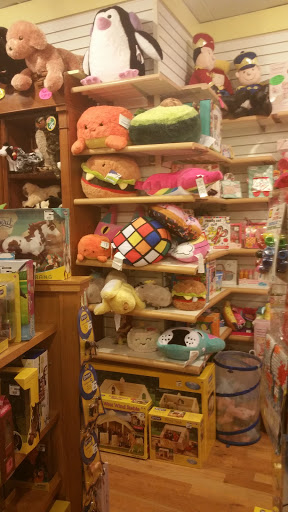 Toy Store «Crackerjacks Toys and Childrens Books», reviews and photos, 7 S Washington St, Easton, MD 21601, USA