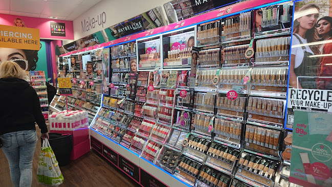 Reviews of Superdrug in Worcester - Cosmetics store