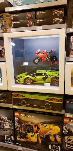 Toy Store «The LEGO Store», reviews and photos, 26300 Cedar Rd, Beachwood, OH 44122, USA