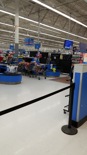 Department Store «Walmart Supercenter», reviews and photos, 7835 150th St W, Apple Valley, MN 55124, USA
