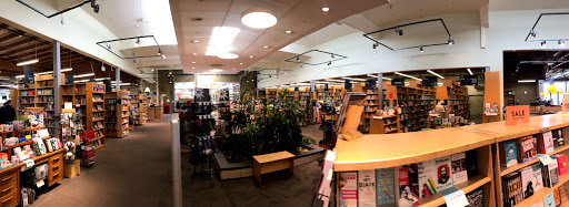 Shopping Mall «Cedar Hills Crossing», reviews and photos, 3205 SW Cedar Hills Blvd, Beaverton, OR 97005, USA