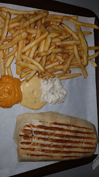 Plats et boissons du Restaurant Family Burger à Épinay-sur-Seine - n°9