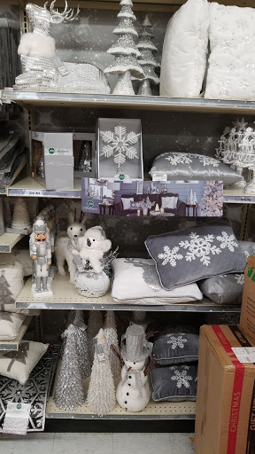 Discount Store «Big Lots», reviews and photos, 126 Boston St, Lynn, MA 01904, USA