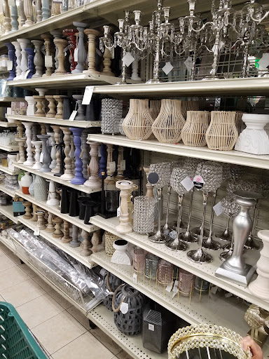 Home Goods Store «Christmas Tree Shops», reviews and photos, 393 N Central Ave, Hartsdale, NY 10530, USA