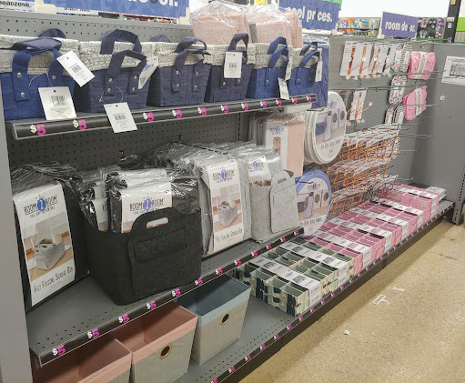 Variety Store «Five Below», reviews and photos, 1 Rte 37 W, Toms River, NJ 08753, USA