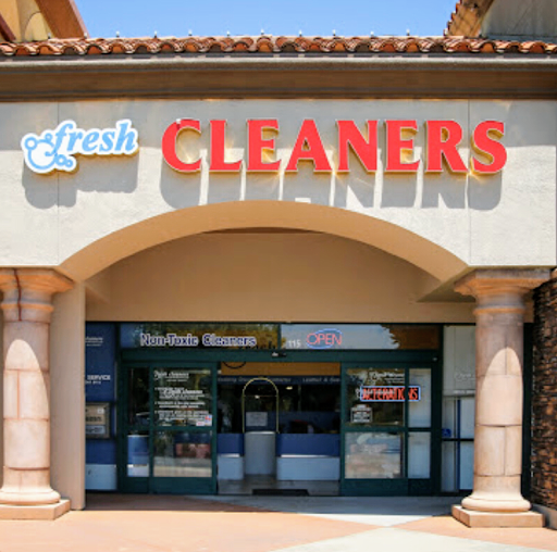 Dry Cleaner «Fresh Cleaners At Elk Grove», reviews and photos, 7119 Elk Grove Blvd # 115, Elk Grove, CA 95758, USA