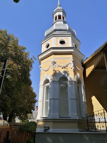 Strada Albert Berger 10, Bistrița 420009, România