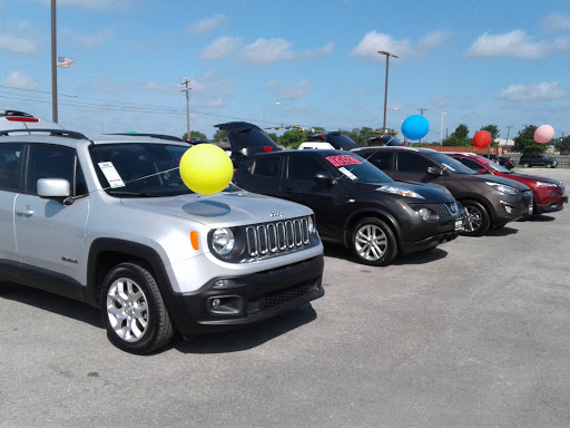 Car Dealer «San Marcos Chrysler Dodge Jeep Ram», reviews and photos, 2990 S Interstate Hwy 35, San Marcos, TX 78666, USA