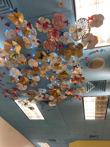 Shopping Mall «Courthouse Plaza Shopping Center», reviews and photos, 10382 Willard Way, Fairfax, VA 22030, USA