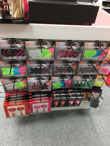 Adult Entertainment Store «Tunnel Of Love - Romantic Superstore», reviews and photos, 477 S Lynnhaven Rd, Virginia Beach, VA 23452, USA