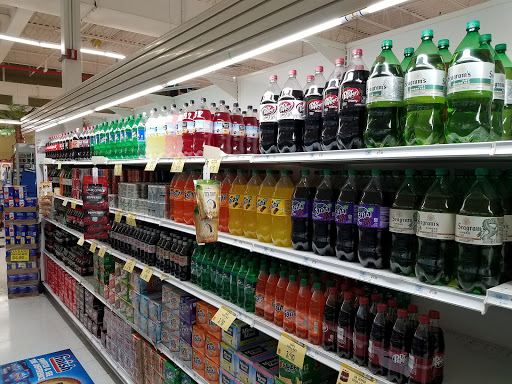 Shopping Mall «Glen Oaks Shopping Center», reviews and photos, 255th St, Glen Oaks, NY 11004, USA