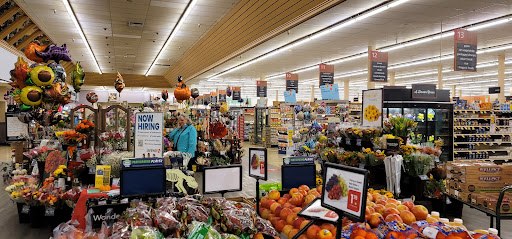 Grocery Store «Albertsons», reviews and photos, 19500 WA-99 Suite 110, Lynnwood, WA 98036, USA