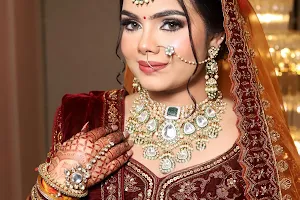 Blush By Sakshi Makeovers - Best Makeup Artist | Bridal Makeup | Beauty Parlour in Rewari image
