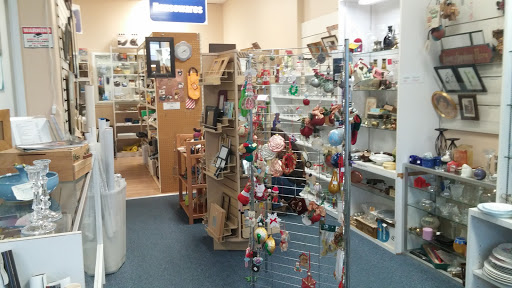 Thrift Store «ECA Thrift Shop», reviews and photos, 12451 116th Ave NE, Kirkland, WA 98034, USA