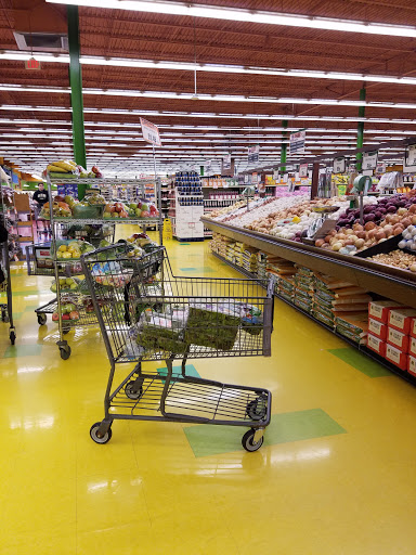 Grocery Store «Valli Produce of Glendale Heights», reviews and photos, 155 E N Ave, Glendale Heights, IL 60139, USA