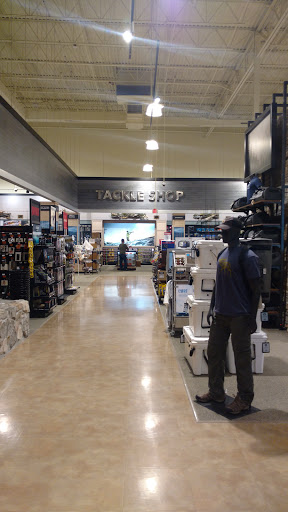 Outdoor Sports Store «Field & Stream», reviews and photos, 1510 Polaris Pkwy B, Columbus, OH 43240, USA