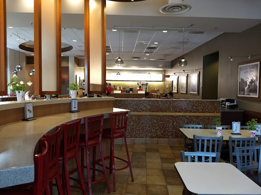 Fast Food Restaurant «Chick-fil-A», reviews and photos, 600 Chastain Rd NW #100, Kennesaw, GA 30144, USA