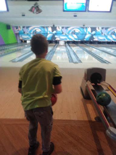 Karaoke Bar «Brownsburg Bowl», reviews and photos, 18 Whittington Dr, Brownsburg, IN 46112, USA