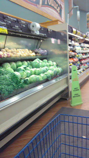 Grocery Store «Wayfield Foods Inc», reviews and photos, 2020 Headland Dr, Atlanta, GA 30344, USA