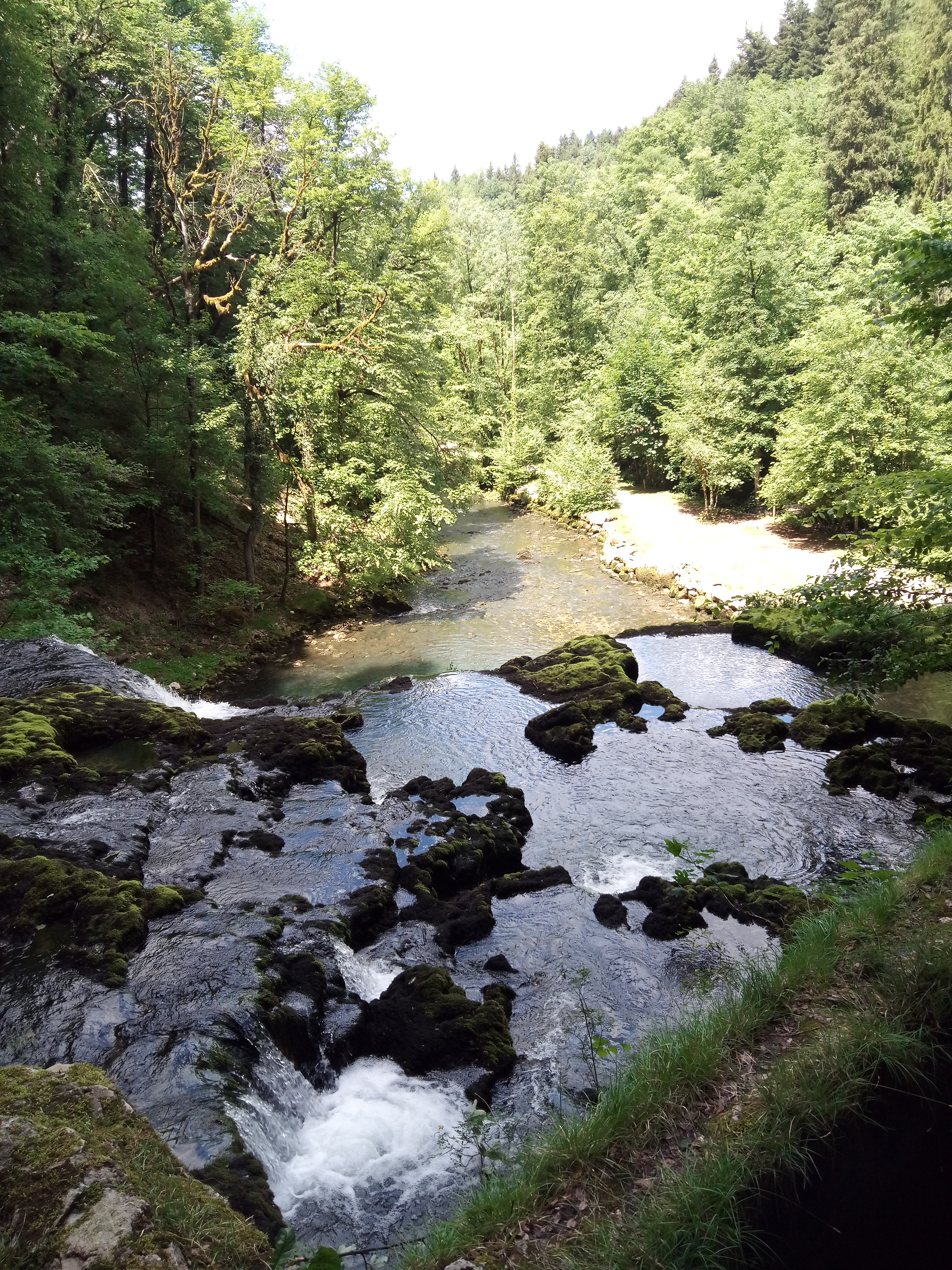 Photo n° 3 de l'avis de claude.r fait le 31/05/2022 à 16:52