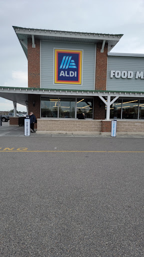 Supermarket «ALDI», reviews and photos, 2625 Beaver Run Blvd, Myrtle Beach, SC 29575, USA