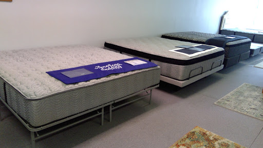 Mattress Store «Sweet Dreams Mattress Center», reviews and photos, 1136 6th St, Nevada, IA 50201, USA