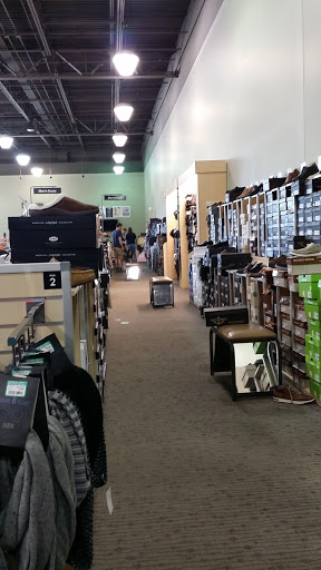 Shoe Store «DSW Designer Shoe Warehouse», reviews and photos, 5031 Shoppes Blvd, Moosic, PA 18507, USA