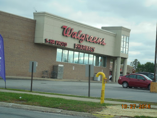 Walgreens, 13501 S Cicero Ave, Crestwood, IL 60445, USA, 