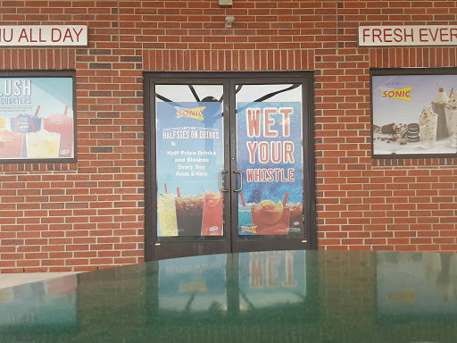 Fast Food Restaurant «Sonic Drive-In», reviews and photos, 246 US-425, Monticello, AR 71655, USA