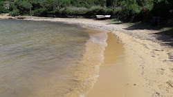 Foto von Maslinica beach mit kleine bucht