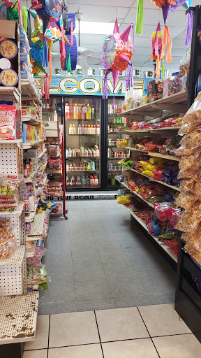 Mexican Grocery Store «La Azteca Taqueria & Market», reviews and photos, 452 TN-46, Dickson, TN 37055, USA