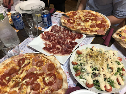 Pizzeria Ca Barrau - Carrer Prat de la Riba, 2, 43800 Valls, Tarragona, Spain