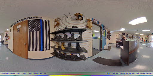 Pet Supply Store «J & J Dog Supplies», reviews and photos, 975 Ford St, Colorado Springs, CO 80915, USA