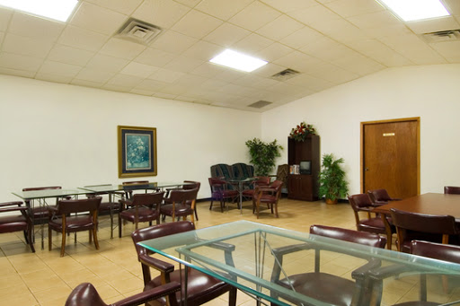 Funeral Home «Funeraria Del Angel Trevino Funeral Home», reviews and photos, 2525 Palo Alto Rd, San Antonio, TX 78211, USA