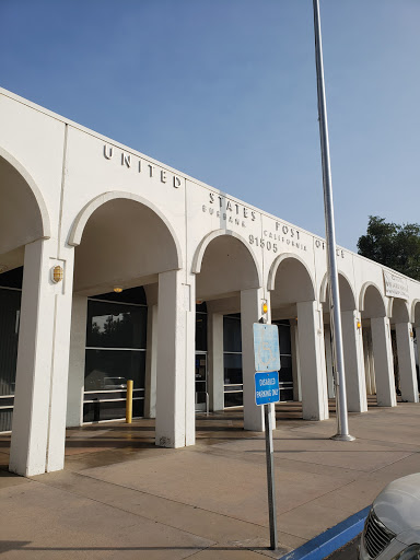 Post Office «United States Postal Service», reviews and photos, 2140 N Hollywood Way, Burbank, CA 91505, USA