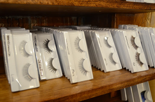 Make-up Artist «Vanity & Glamour Cosmetics / VGCosmetic Makeup Artists», reviews and photos, 547 28th St, Des Moines, IA 50312, USA