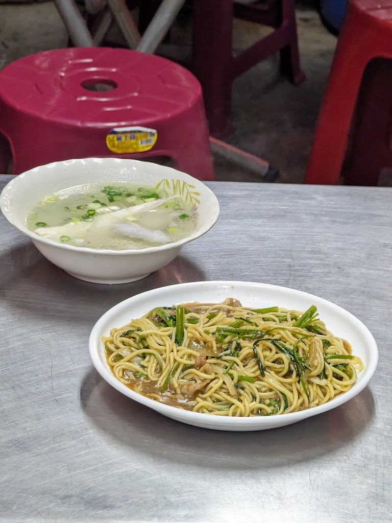 宵窯複合式熱炒小吃 的照片