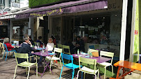 Atmosphère du Restaurant La Petite Pause - Salon de Thé - Tarterie à Cambo-les-Bains - n°13