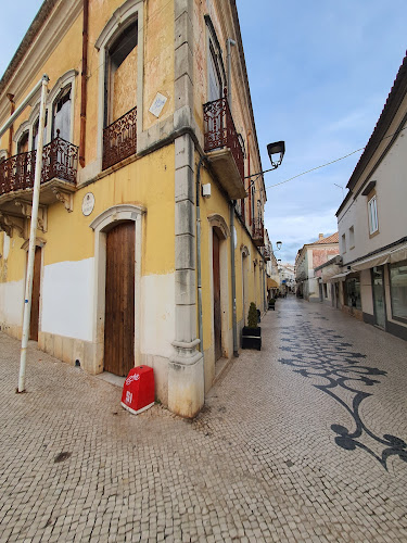 Rua Doutor Joaquim Nunes Saraiva 19 21, 8100-588 Loulé