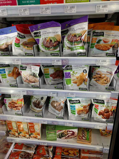 Natural Foods Store «Natural Grocers», reviews and photos, 655 W Indian School Rd, Phoenix, AZ 85013, USA