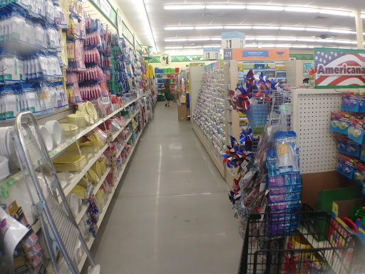 Dollar Store «Dollar Tree», reviews and photos, 2375 S Hwy 27, Clermont, FL 34711, USA