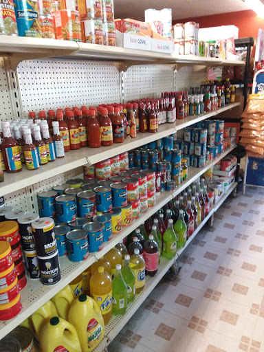 Mexican Grocery Store «El Paso Tacqueria and Latin Market», reviews and photos, 601 Hollywood Blvd, Iowa City, IA 52240, USA