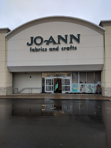 Shopping Mall «Merchants Walk Shopping Center», reviews and photos, 7580 W Broad St, Richmond, VA 23294, USA