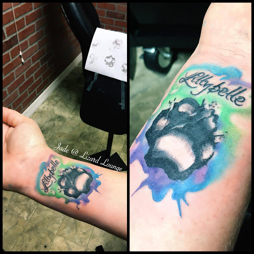 Tattoo Shop «The Lizard Lounge Tattoo Kissimmee», reviews and photos, 4519 S Orange Blossom Trail, Kissimmee, FL 34746, USA